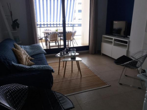 Apartamento Dénia. Frente Club Náutico con vistas al mar, terraza y piscina